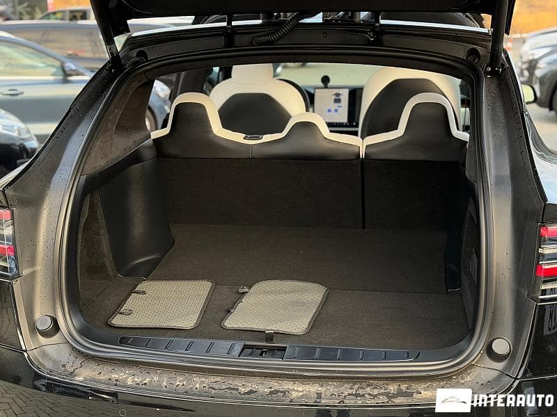 Tesla Model X 2022 — Миниатюра 23