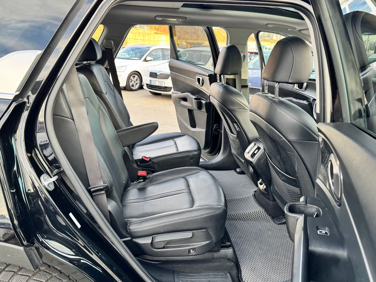 Kia Sorento 2021 — Миниатюра 17
