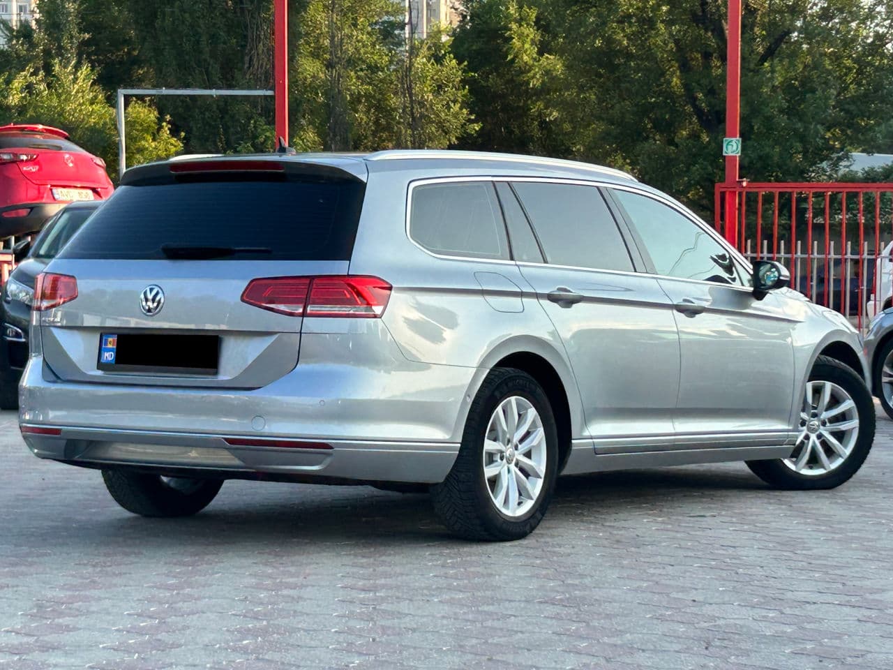 Volkswagen Passat 2019 — Миниатюра 3