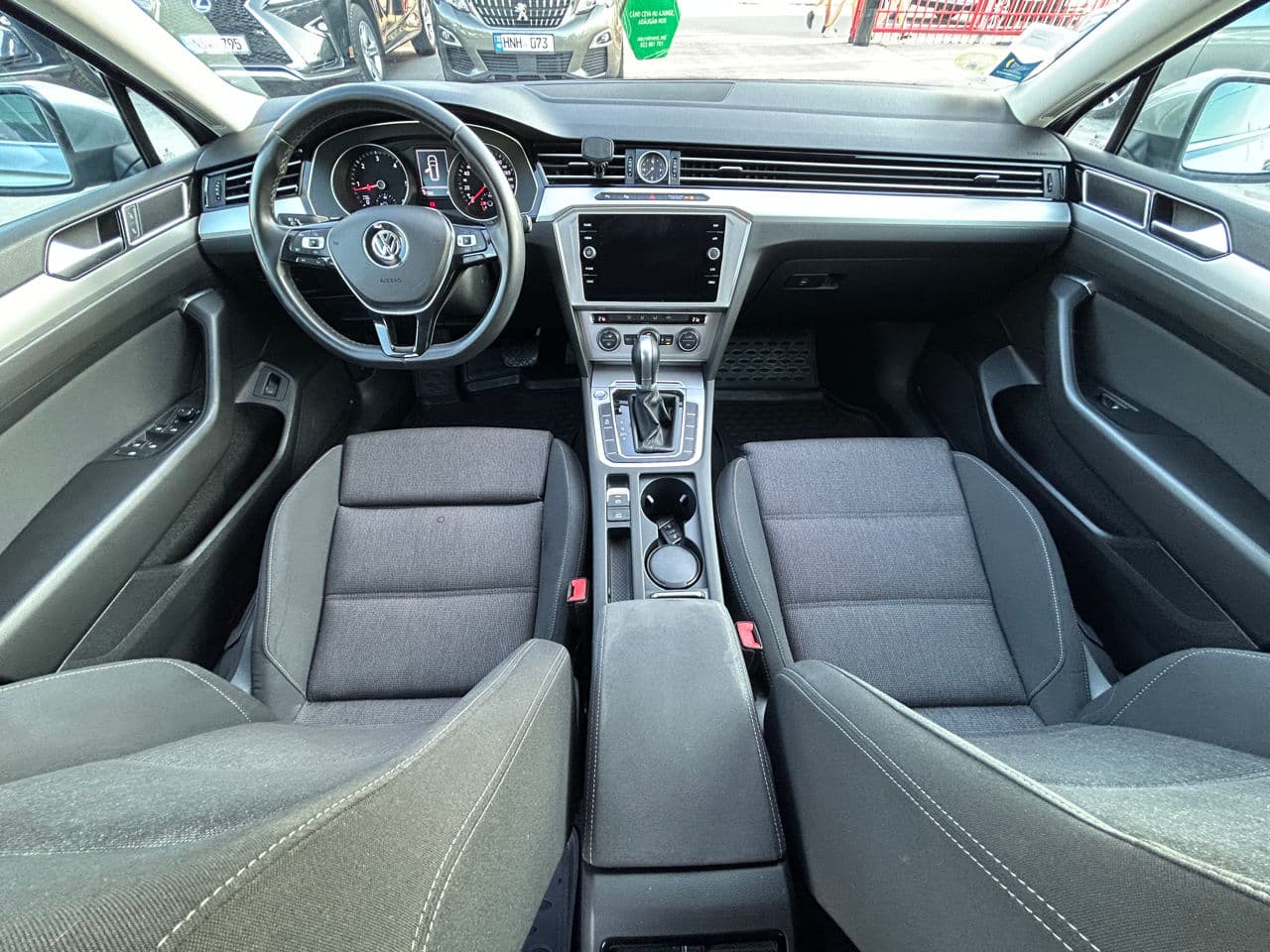 Volkswagen Passat 2019 — Миниатюра 8