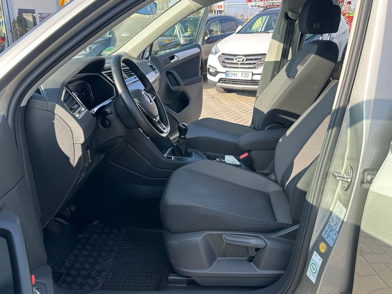 Volkswagen Tiguan 2020 — Миниатюра 5