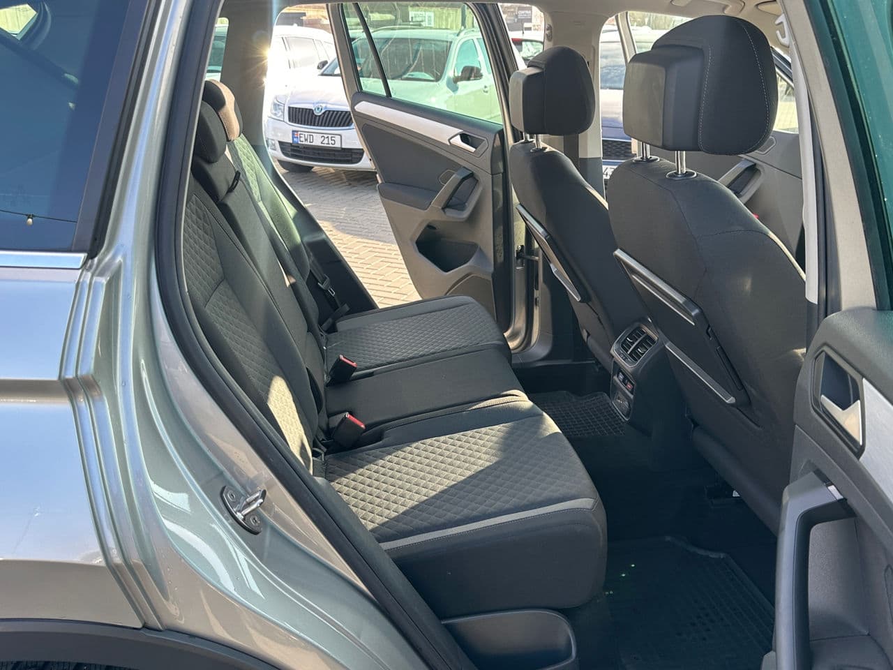 Volkswagen Tiguan 2020 — Миниатюра 14