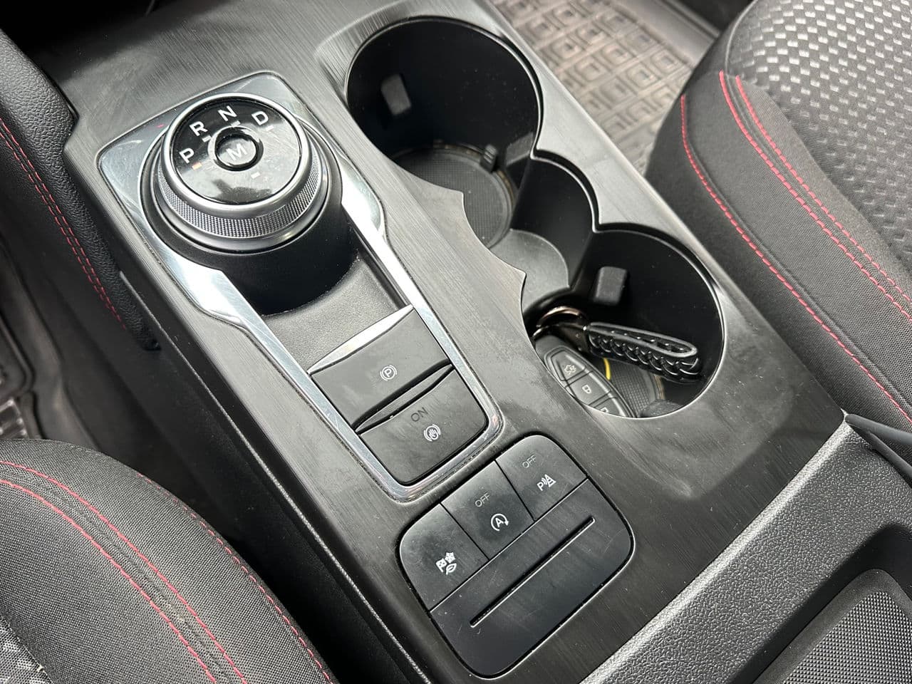 Ford Kuga 2022 — Миниатюра 12