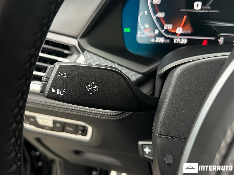 2021 BMW X5 M5.0D — Miniatură 14