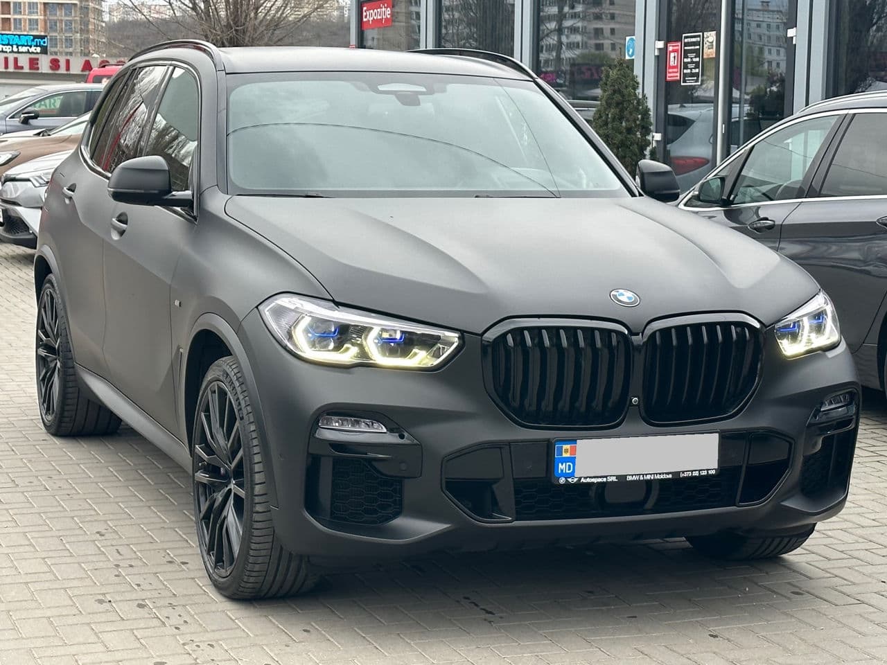 2021 BMW X5 M5.0D — Miniatură 3