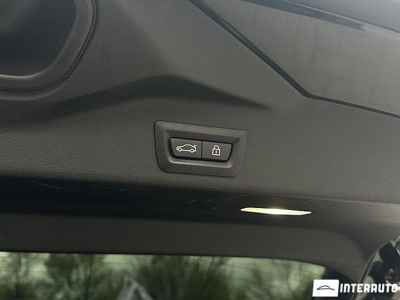 2021 BMW X5 M5.0D — Miniatură 24