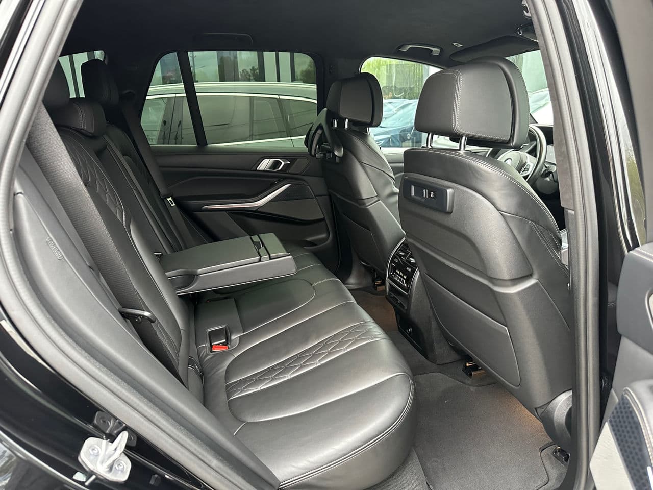 2021 BMW X5 M5.0D — Miniatură 22