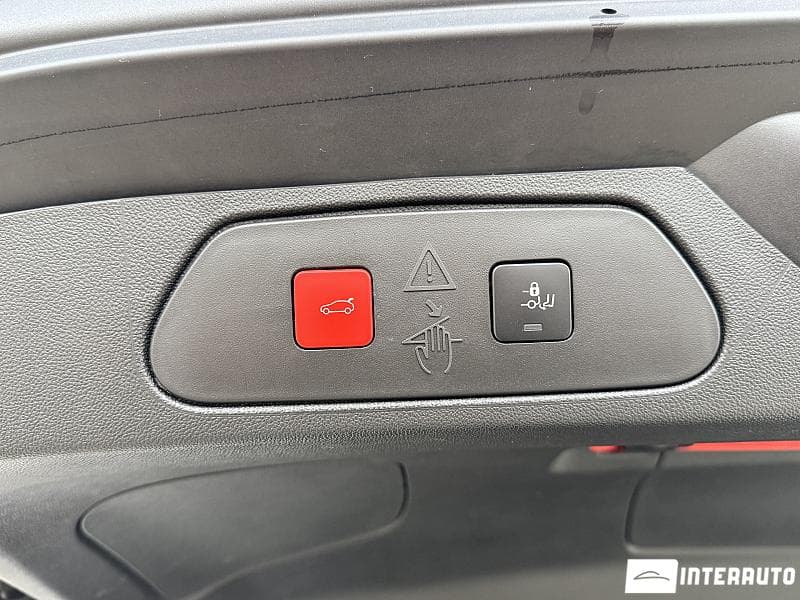 Opel Grandland X 2021 — Миниатюра 22