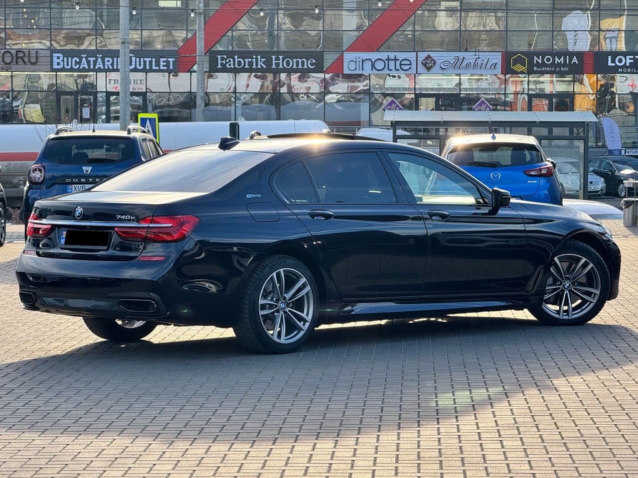 BMW 740e 2017 — Миниатюра 4