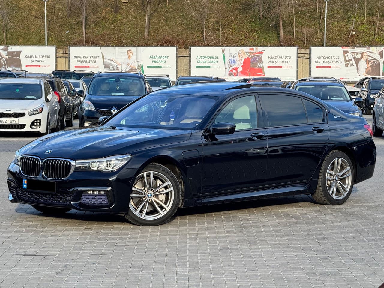 BMW 740e 2017 — Миниатюра 2
