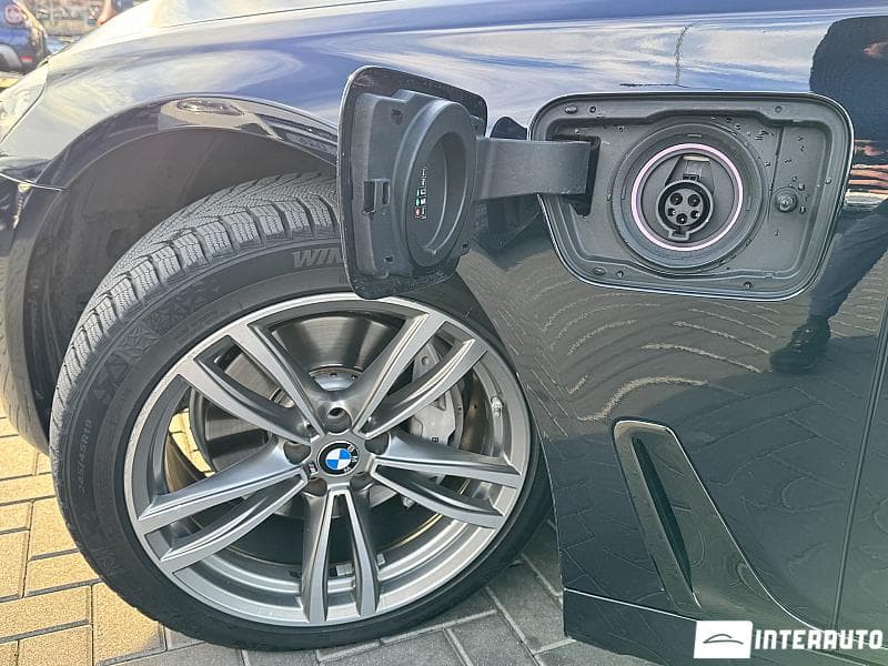 BMW 740e 2017 — Миниатюра 19