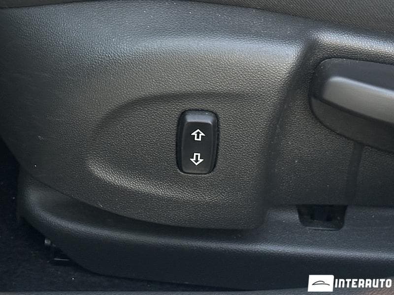 Opel Astra 2019 — Миниатюра 18