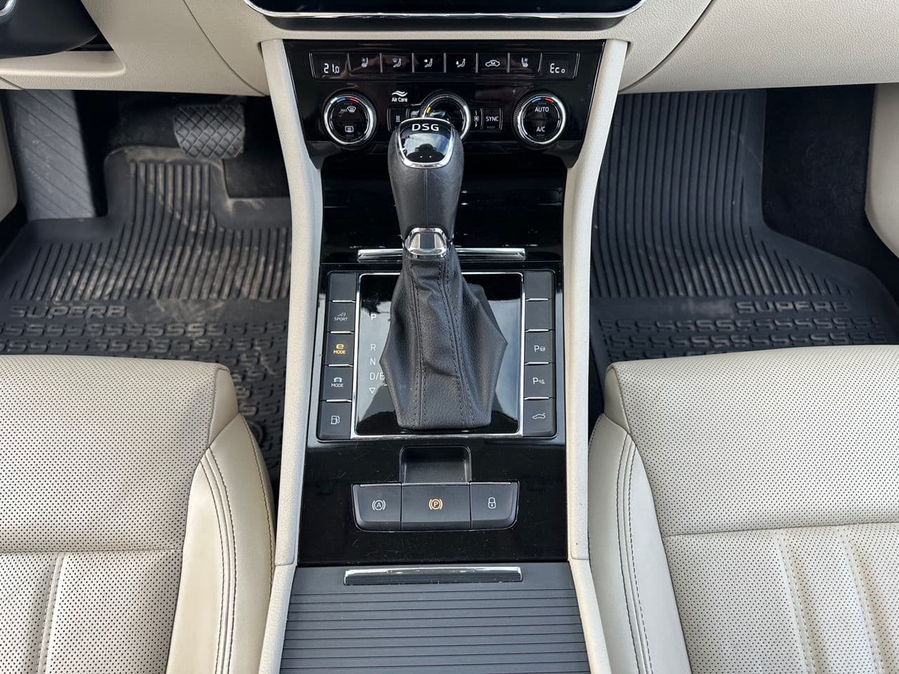 Skoda Superb 2020 — Миниатюра 13