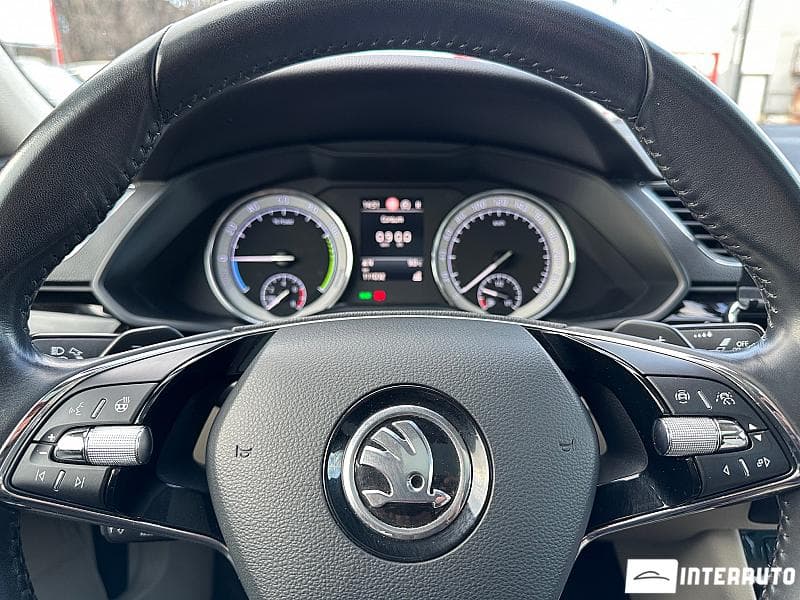 Skoda Superb 2020 — Миниатюра 9