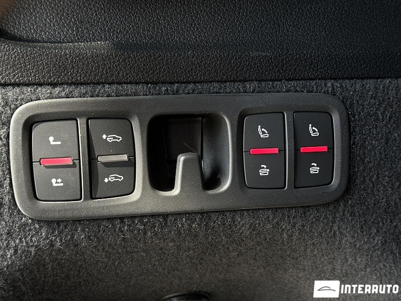Audi Q7 2023 — Миниатюра 16