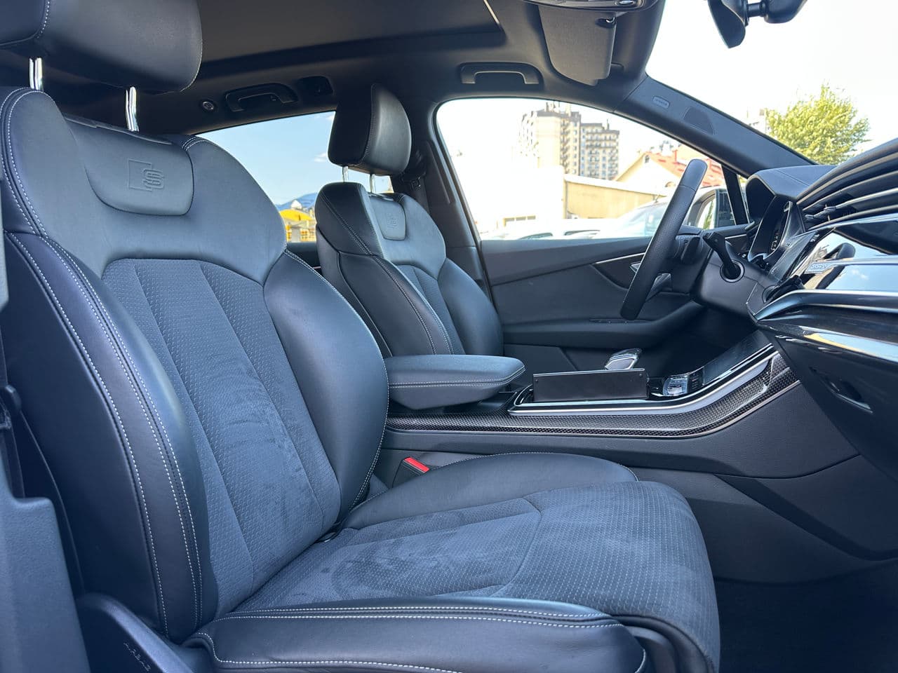 Audi Q7 2023 — Миниатюра 19