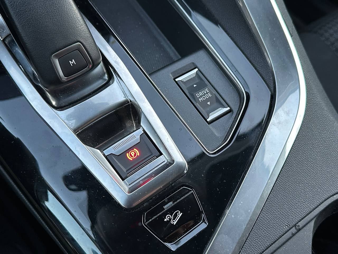 Peugeot 3008 2022 — Миниатюра 15