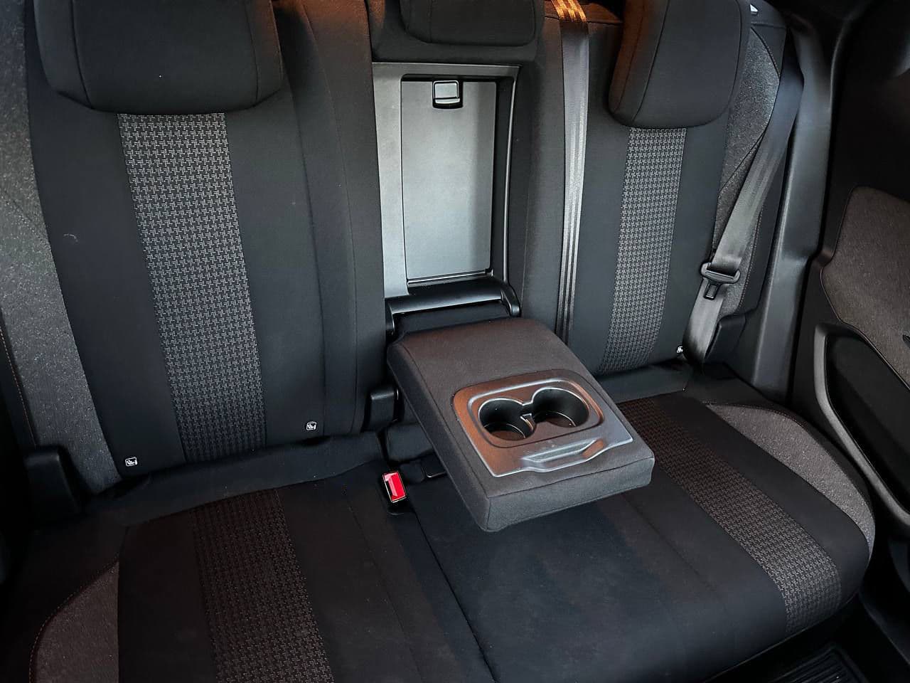 Peugeot 3008 2022 — Миниатюра 17