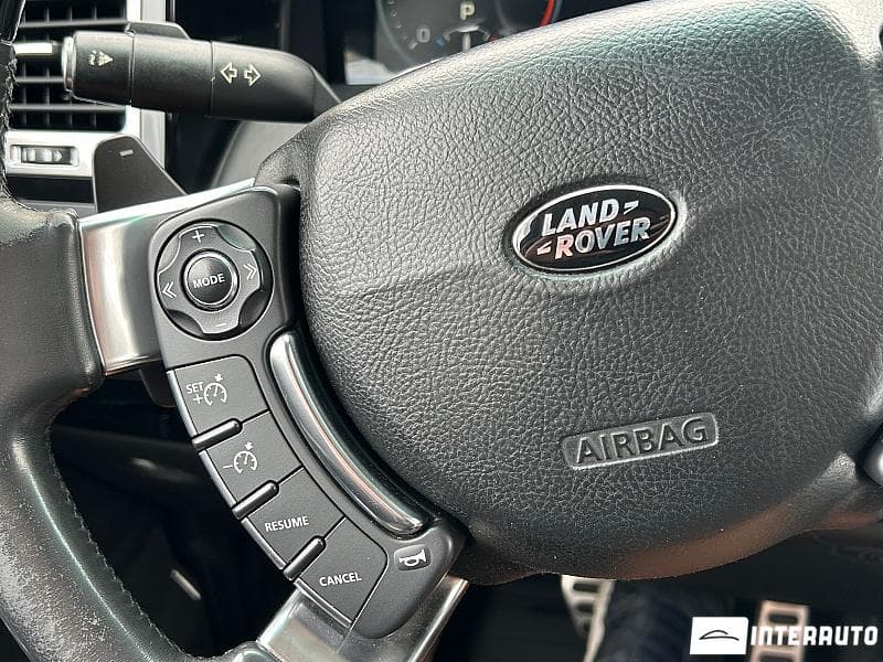 Land Rover Range Rover Vogue 2011 — Миниатюра 9