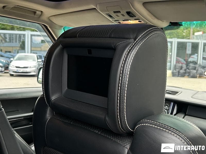 Land Rover Range Rover Vogue 2011 — Миниатюра 17