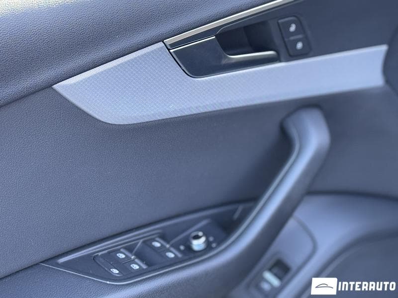Audi A4 2018 — Миниатюра 8