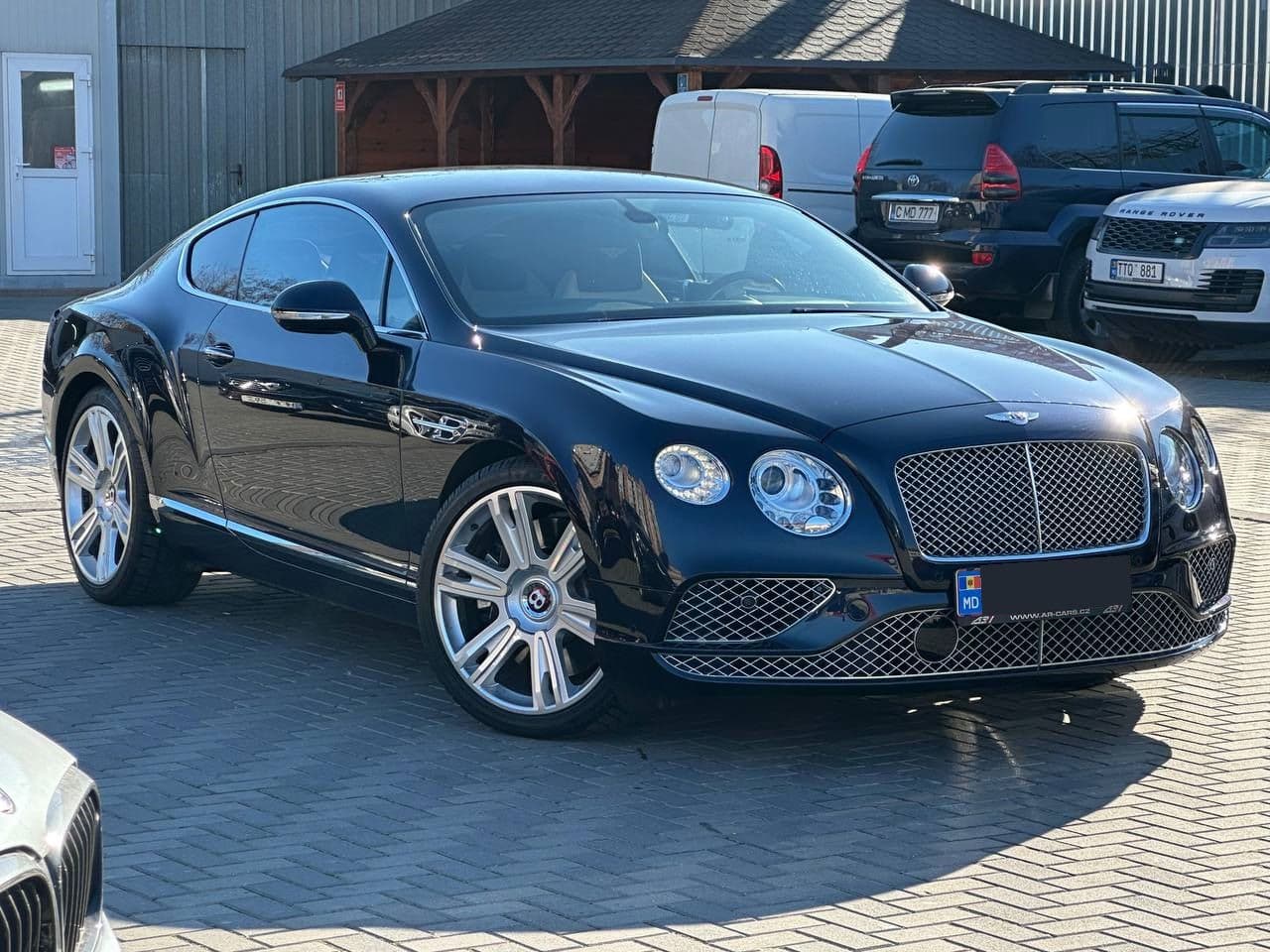 Bentley Continental GT 2017 — Миниатюра 3