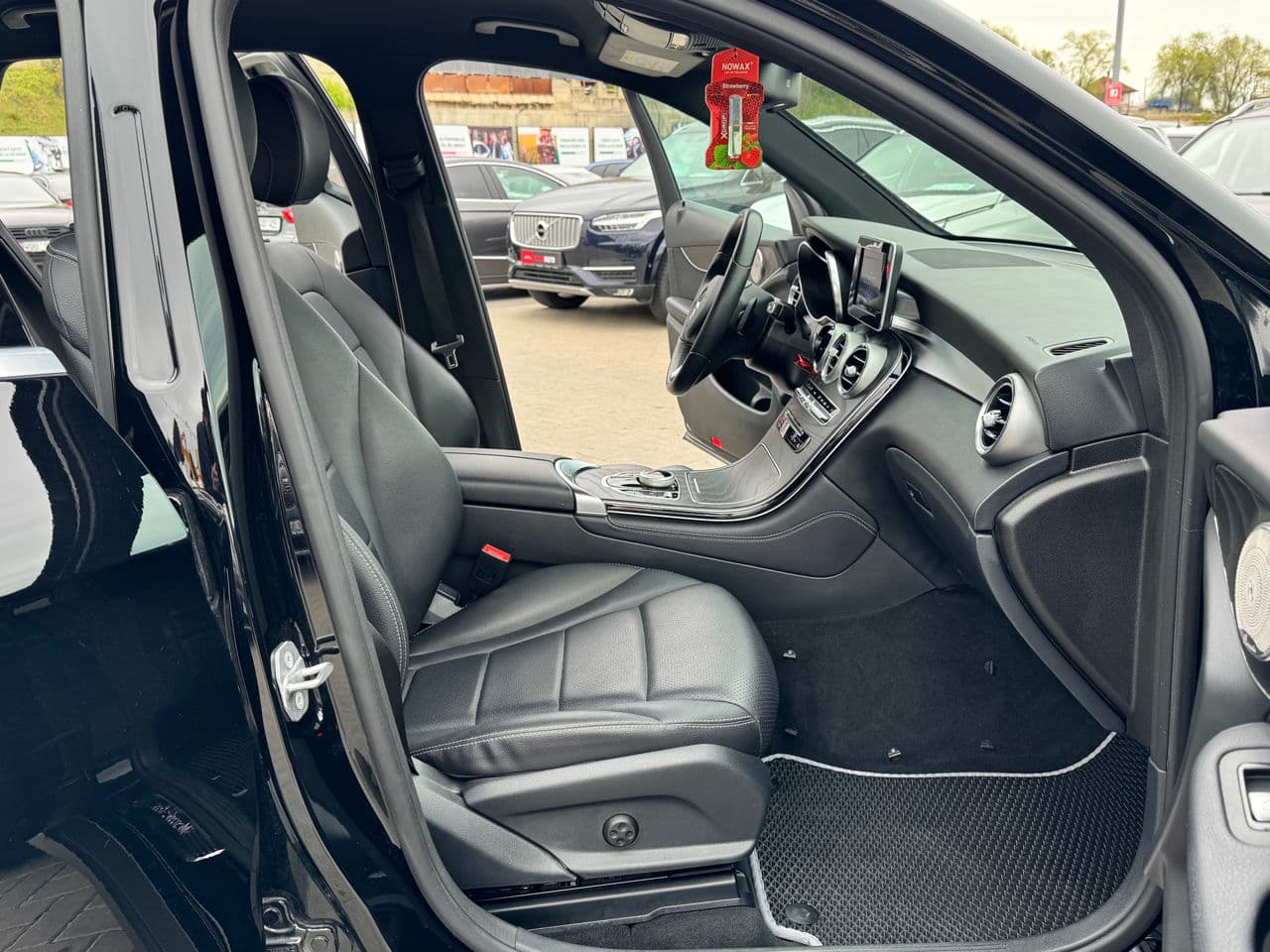 Mercedes GLC 300 2018 — Миниатюра 15