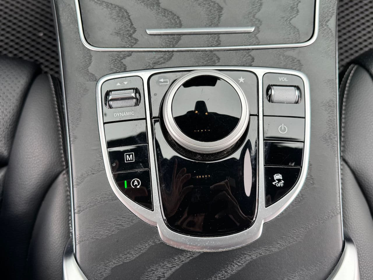 Mercedes GLC 300 2018 — Миниатюра 12