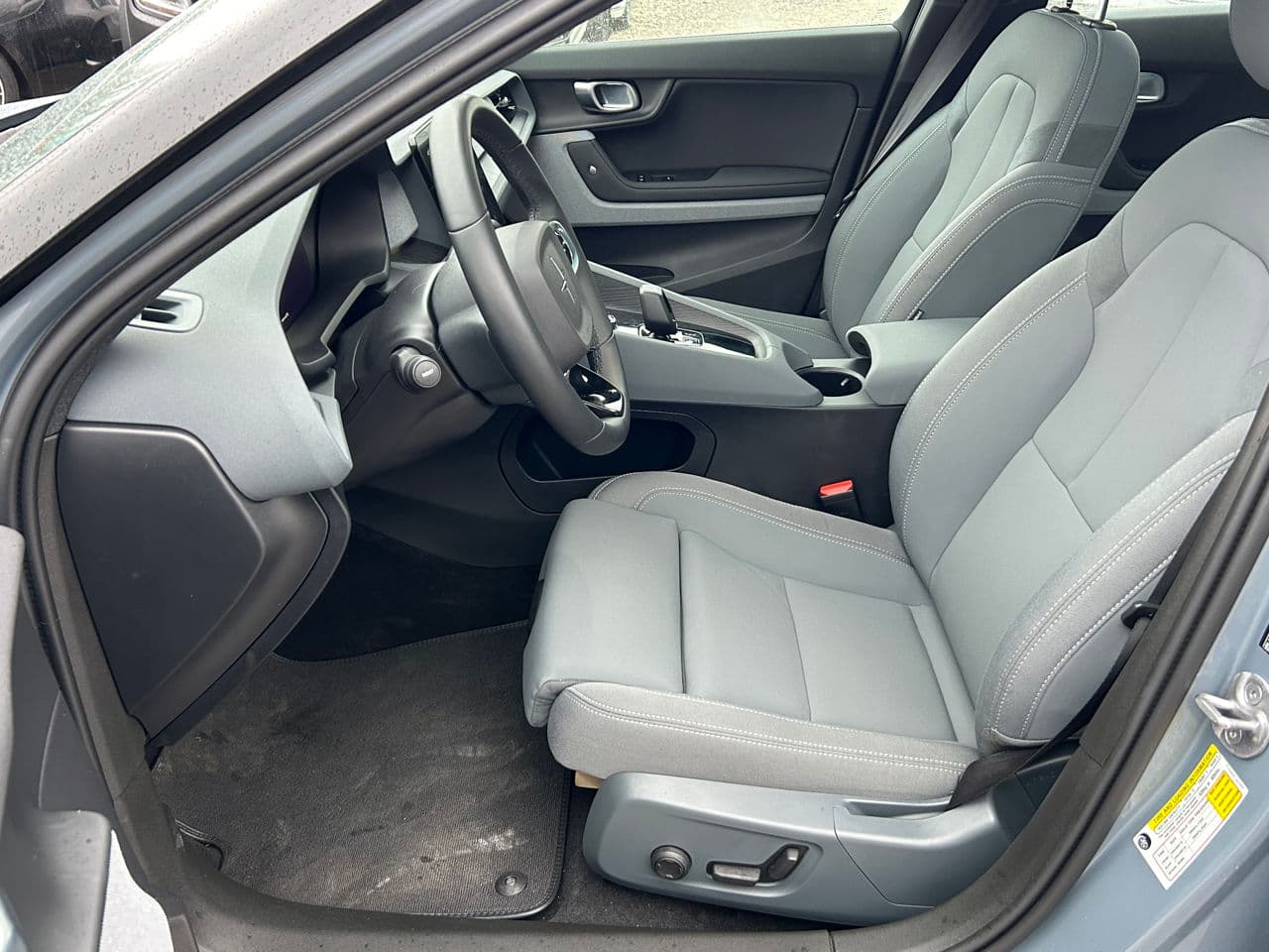 Volvo Polestar 2 2022 — Миниатюра 9