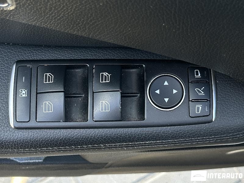 Mercedes E 300h 2015 — Миниатюра 18