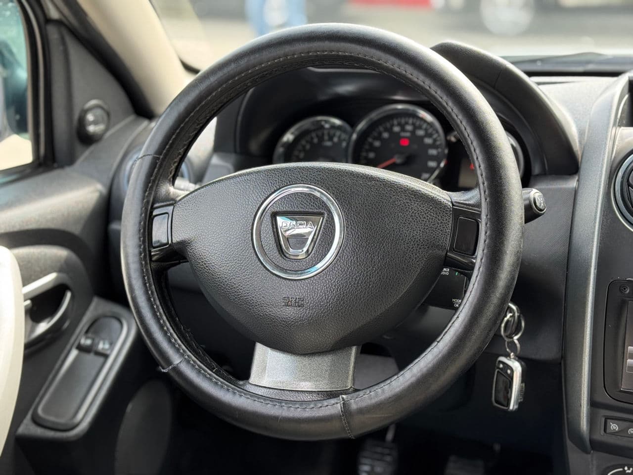 2014 Dacia Duster — Miniatură 9