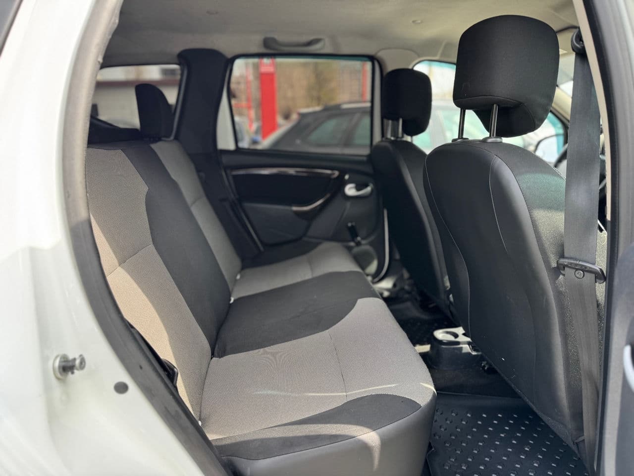 2014 Dacia Duster — Miniatură 17