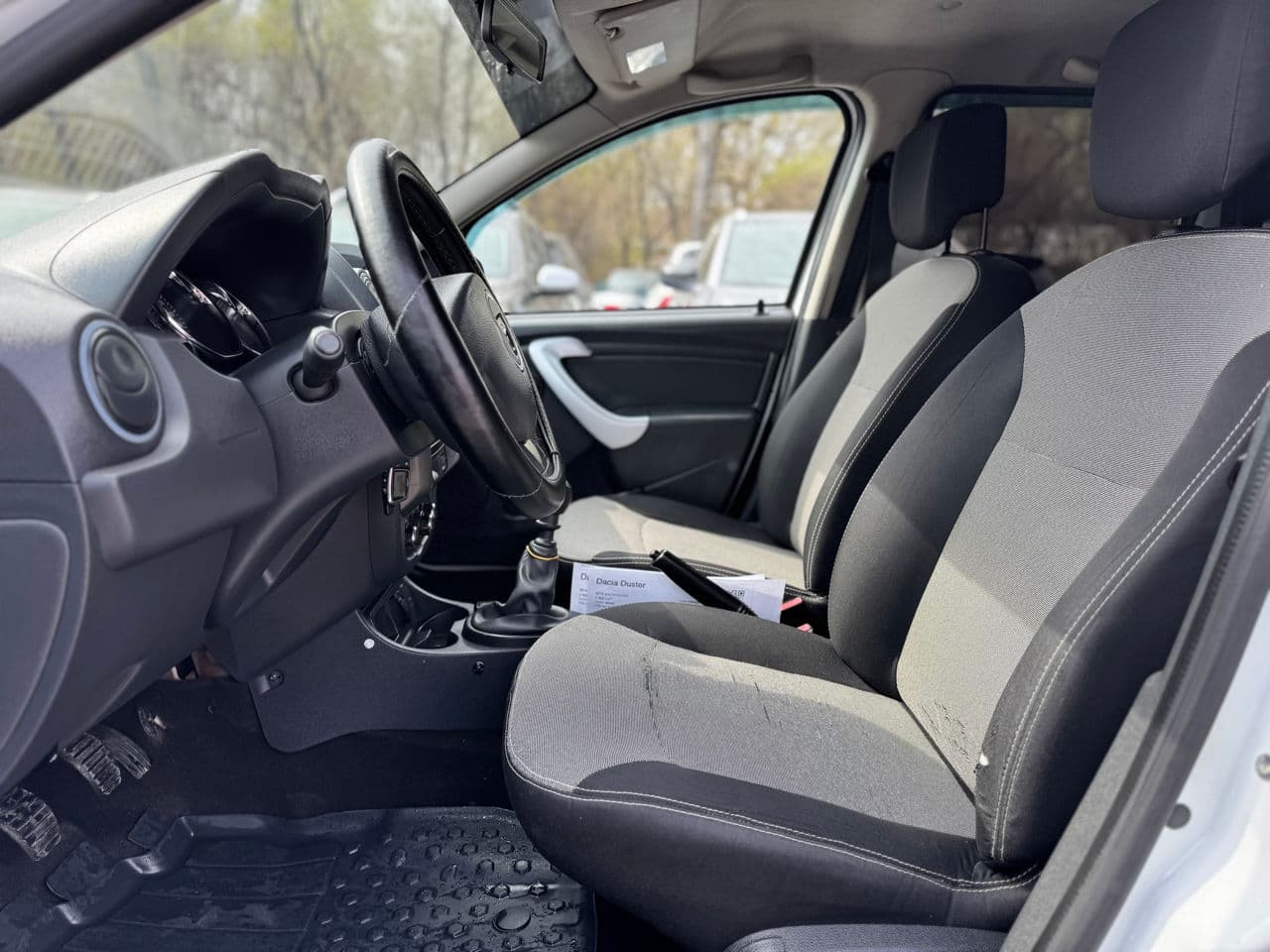 2014 Dacia Duster — Miniatură 5