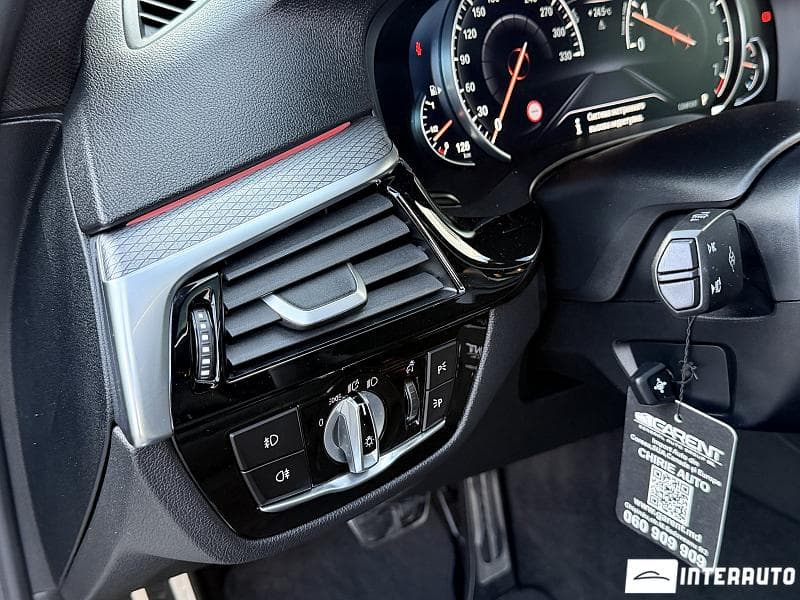 2017 BMW 540 — Miniatură 10