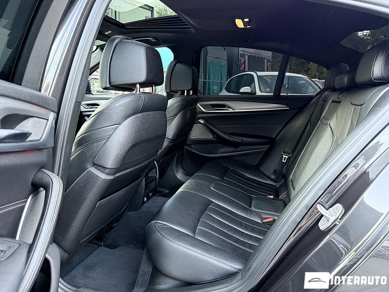2017 BMW 540 — Miniatură 7