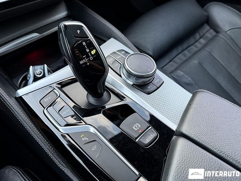 2017 BMW 540 — Miniatură 14