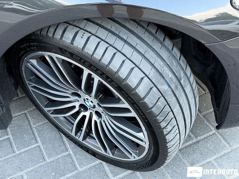 2017 BMW 540 — Miniatură 20