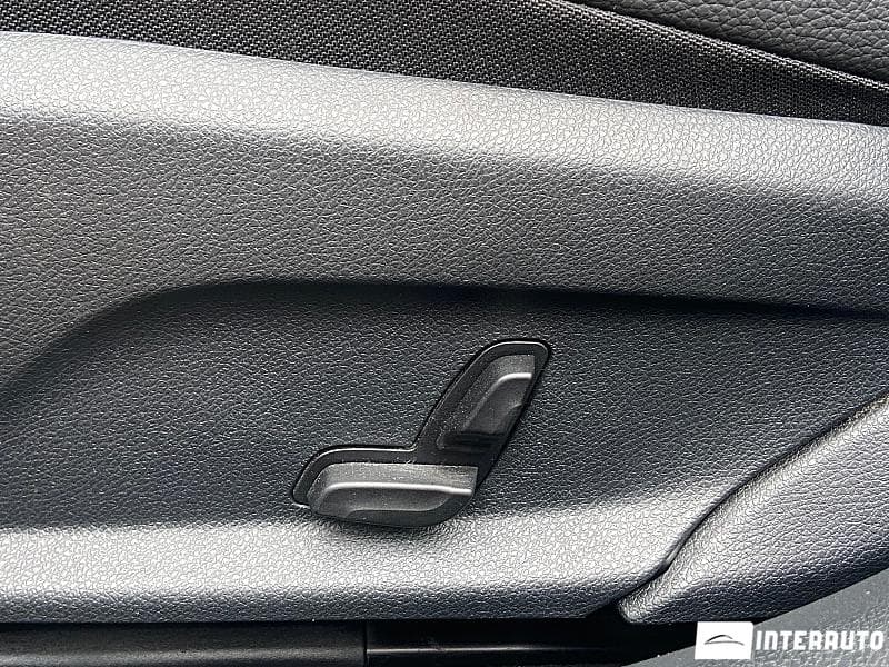 Mercedes C 250 2015 — Миниатюра 17