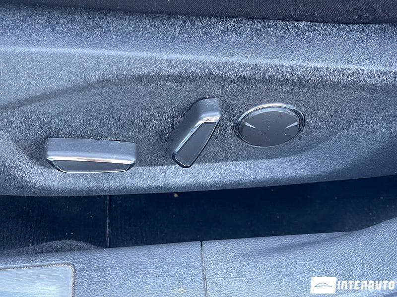Ford Mondeo 2015 — Миниатюра 9