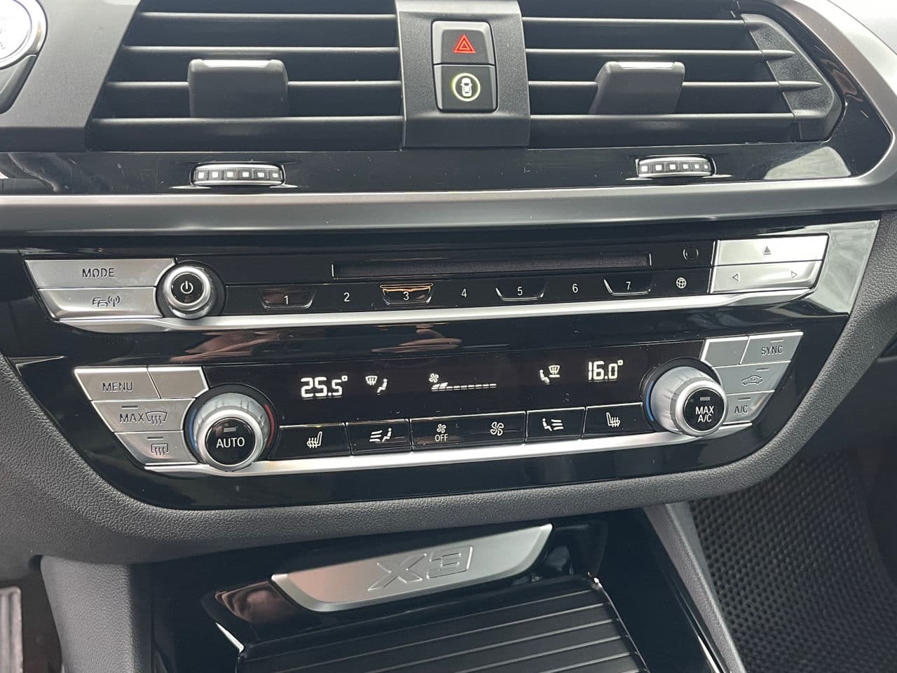 BMW X3 2.0D 2018 — Миниатюра 10