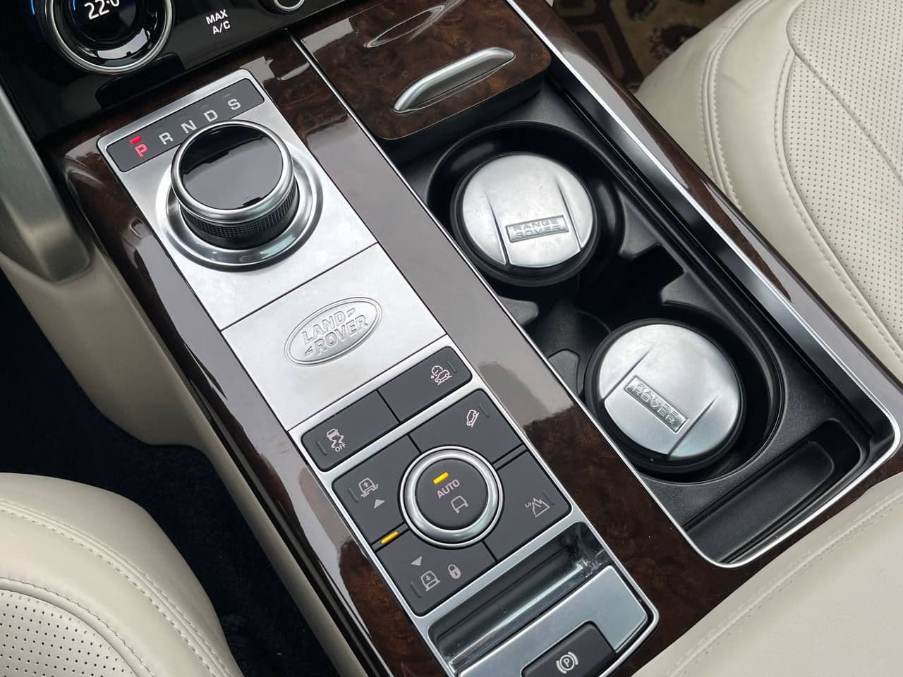 Land Rover Range Rover Vogue 2021 — Миниатюра 16