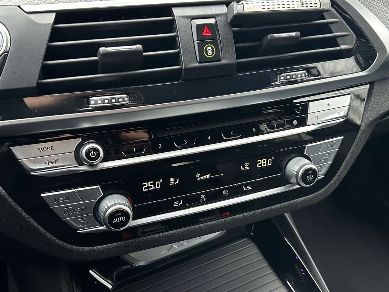 BMW X3 2.0D 2020 — Миниатюра 15