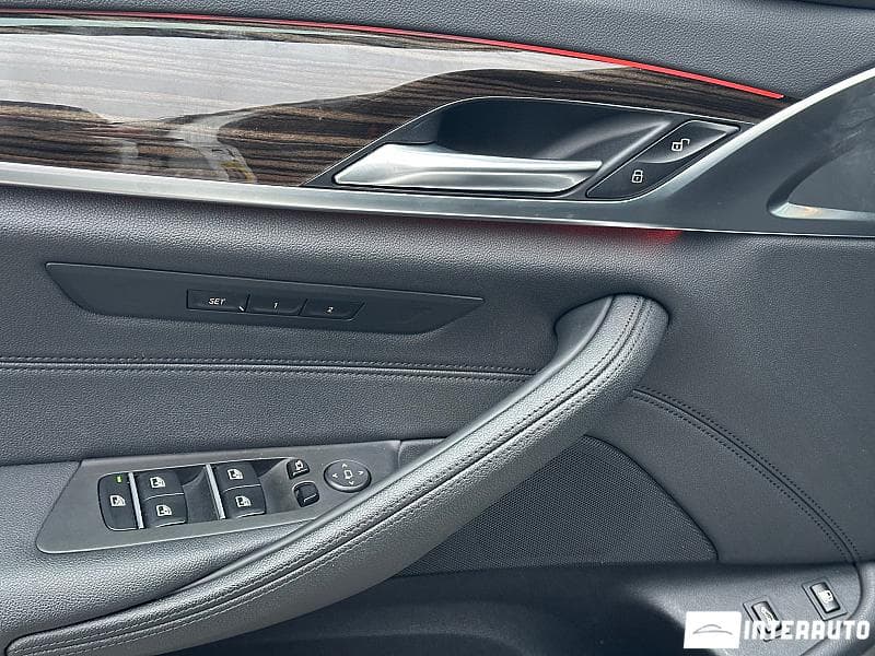 BMW 530e 2018 — Миниатюра 15