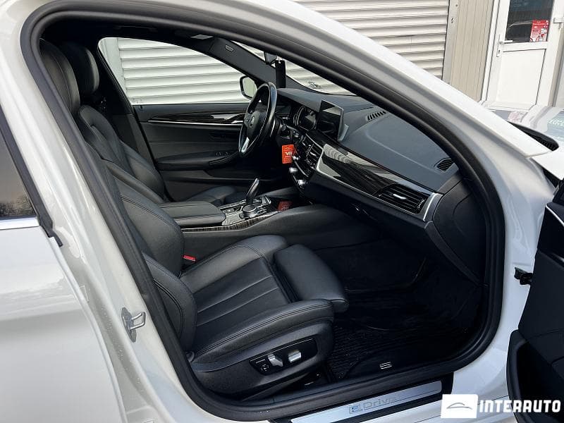 BMW 530e 2018 — Миниатюра 7