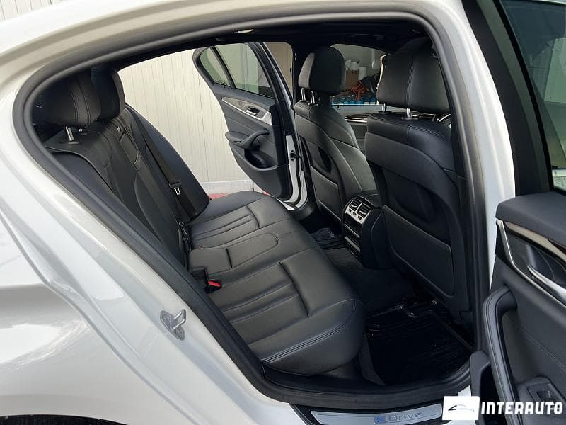 BMW 530e 2018 — Миниатюра 18