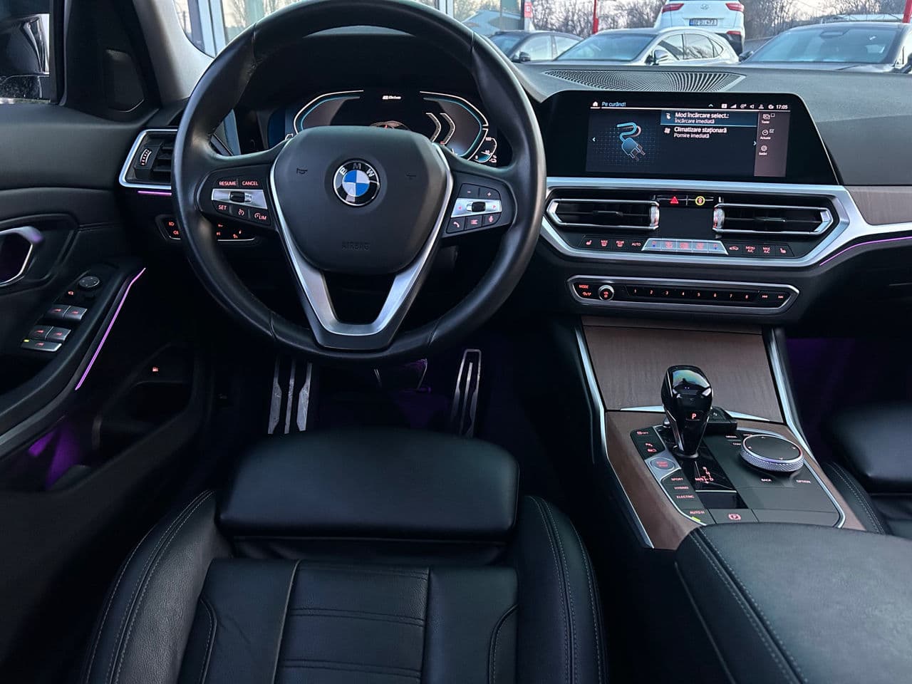 BMW 330E 2020 — Миниатюра 8