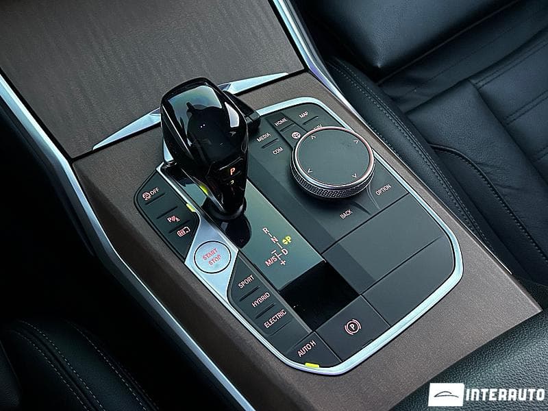 BMW 330E 2020 — Миниатюра 16