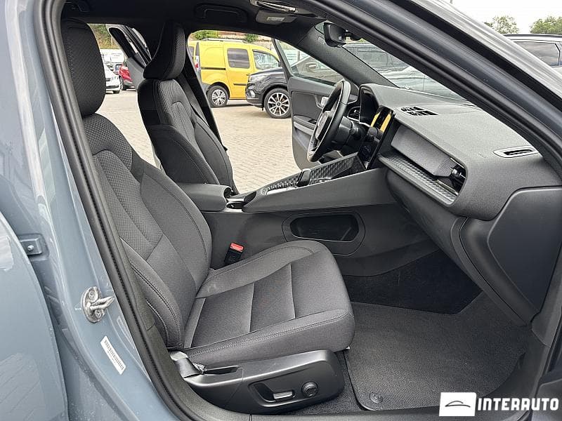 Volvo Polestar 2 2022 — Миниатюра 15