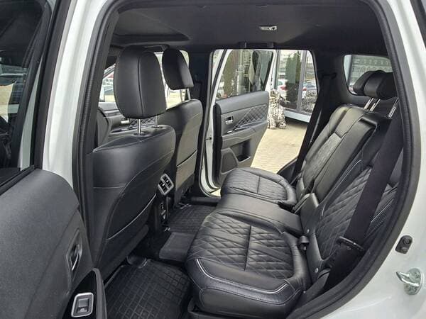 Mitsubishi Outlander 2020 — Миниатюра 18