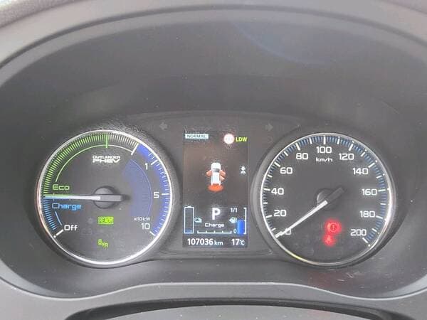 Mitsubishi Outlander 2020 — Миниатюра 11